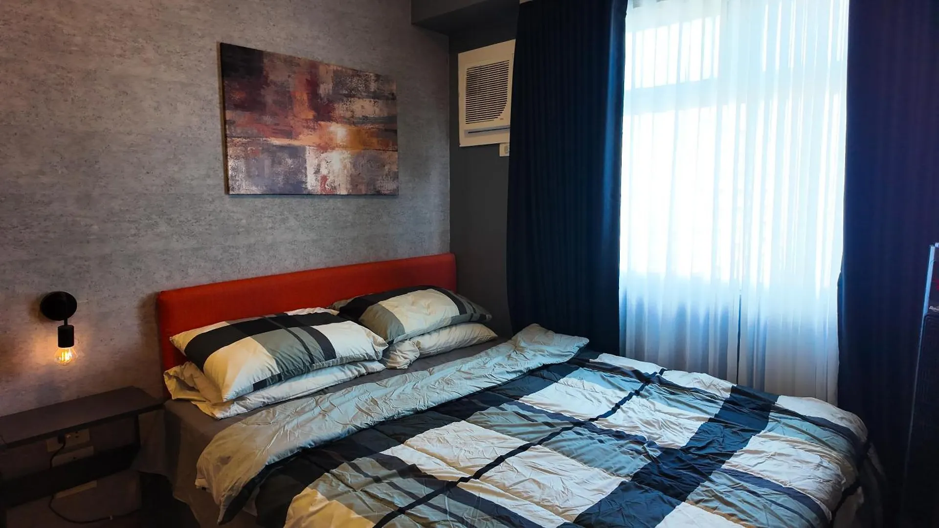 Studio Near Sm Megamall 400Mbps Netflix Disney Hbo contacts