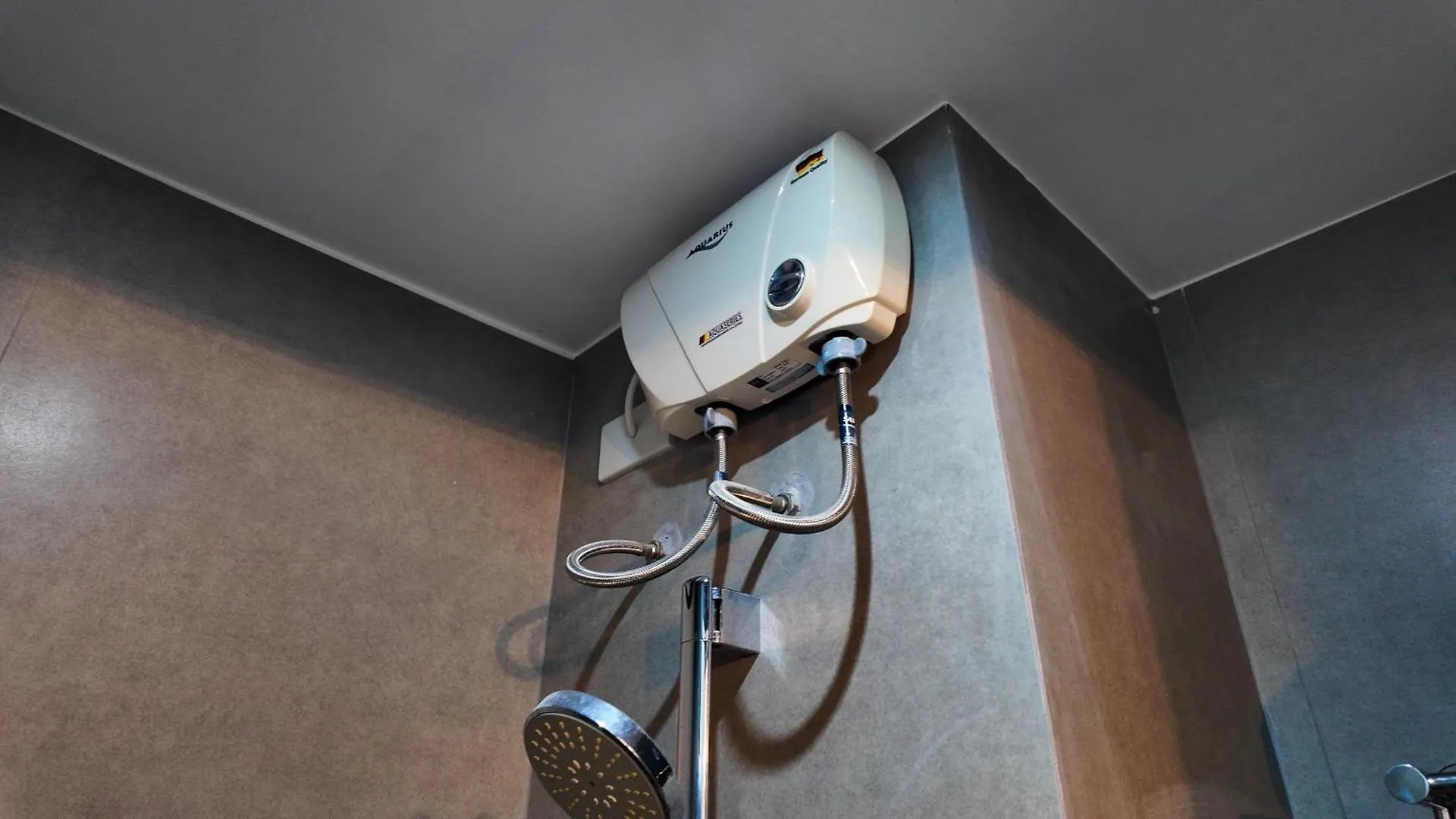 Studio Near Sm Megamall 400Mbps Netflix Disney Hbo Manila 0*,